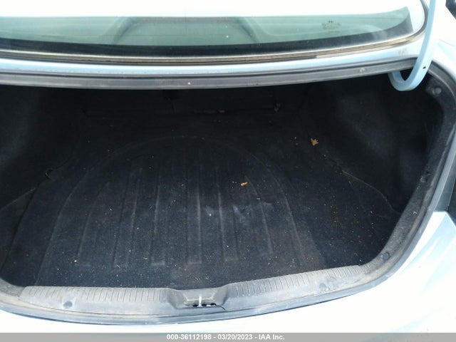 2013 HYUNDAI ELANTRA GLS VIN: KMHDH4AE6DU716889