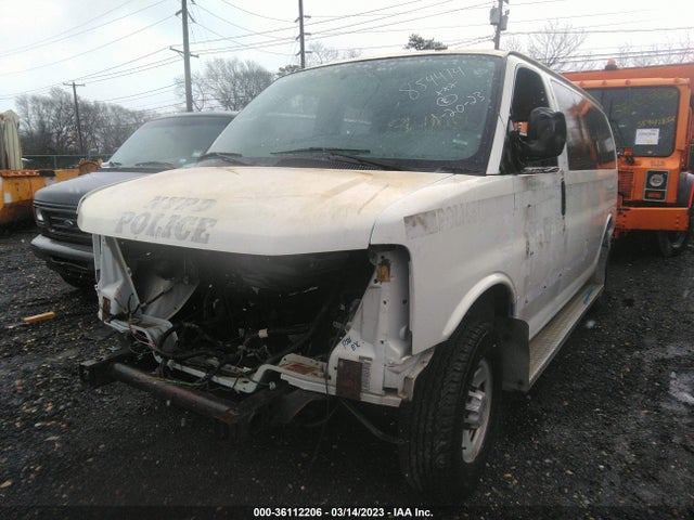 Chevrolet Express Passenger Ls 2014 1GAWGPFG2E1118080 Image 2