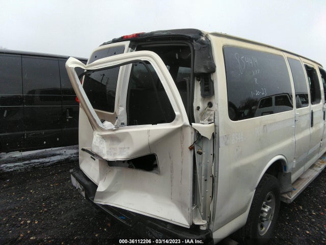 Chevrolet Express Passenger Ls 2014 1GAWGPFG2E1118080 Image 6