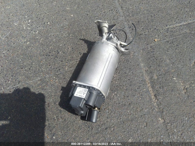 BMW 5 Series 530e 2023 WBA13AG0XPCL74127 Image 4