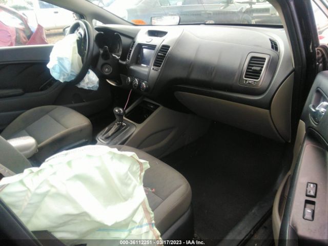 KNAFK4A63F5284876 KIA FORTE LX