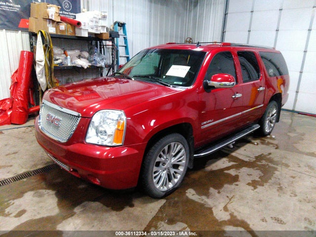 2013 GMC YUKON XL DENALI VIN: 1GKS2MEF4DR189331