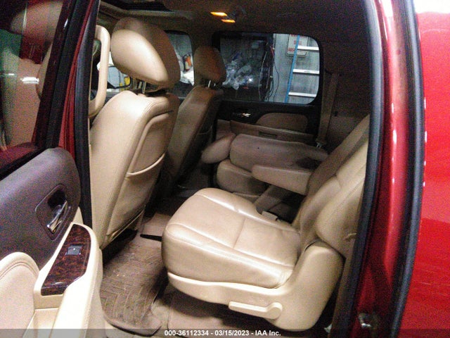 2013 GMC YUKON XL DENALI VIN: 1GKS2MEF4DR189331