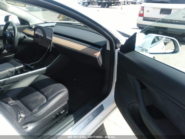 Tesla Model 3 Long Range 2020 5YJ3E1EBXLF746525 Image 6