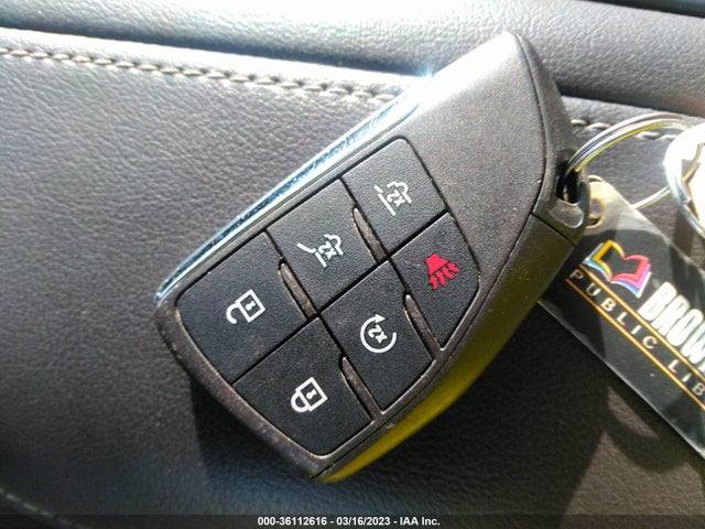 Chevrolet Suburban Z71 2021 1GNSKDKD2MR326241 Image 11