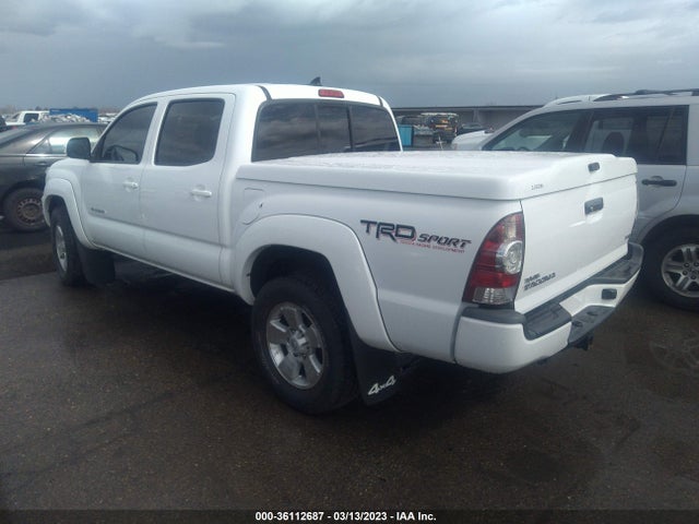 Toyota TACOMA 2015 3TMLU4EN9FM187256 Image 3