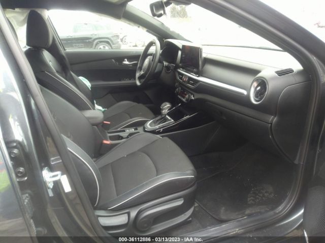 3KPF54AD5PE517929 KIA Forte Gt-line