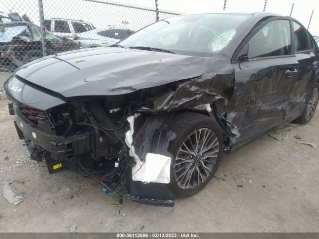 3KPF54AD5PE517929 KIA Forte Gt-line