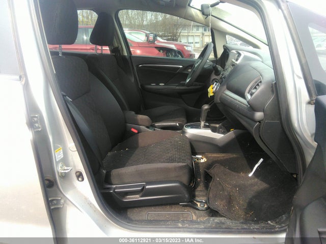 Honda FIT LX 2015 3HGGK5H57FM755207 Image 6
