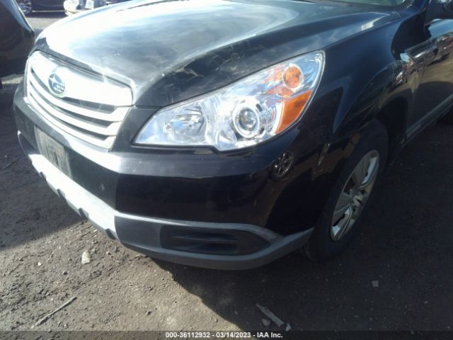 4S4BRCACXC3210581 Subaru Outback 2.5i