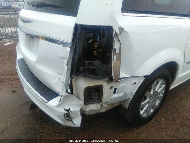 2C4RC1BG2ER440619 Chrysler Town & Country Touring