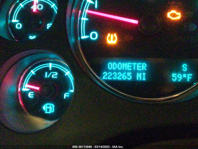 GMC YUKON SLT 2010 1GKUKCE05AR206194 Image 7