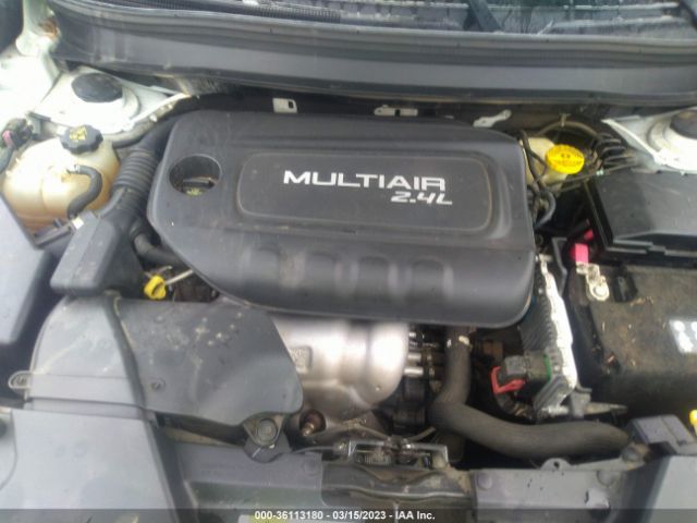 1C4PJLCB9GW324369 Jeep Cherokee Latitude