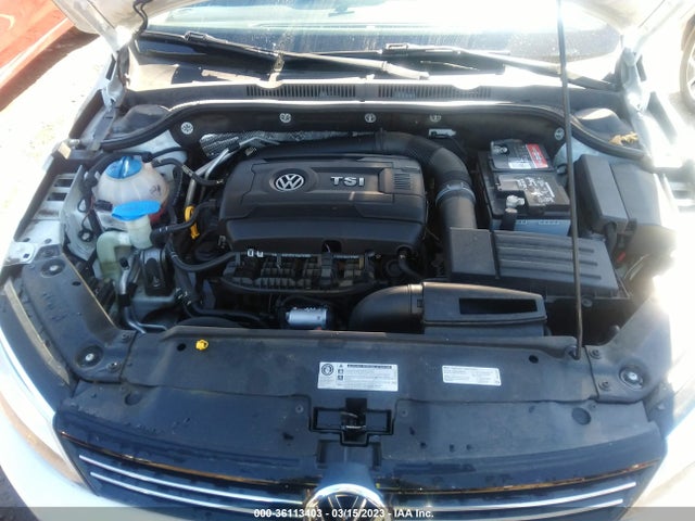 2014 VOLKSWAGEN JETTA SEDAN SE W/CONNECTIVITY VIN: 3VWD07AJ5EM330560