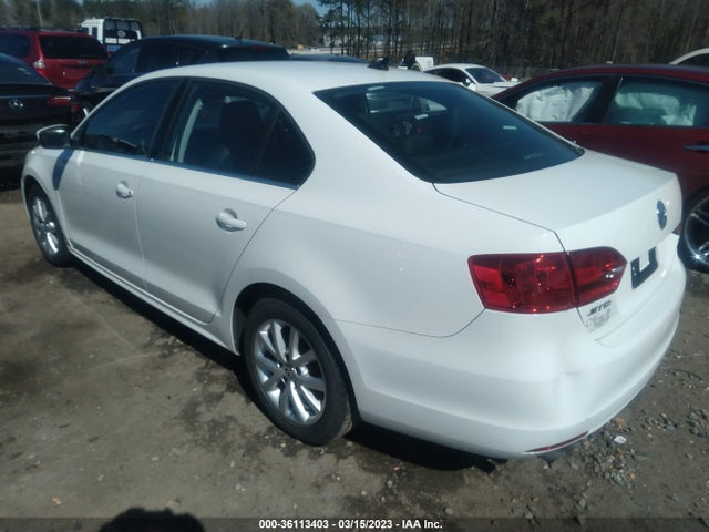 2014 VOLKSWAGEN JETTA SEDAN SE W/CONNECTIVITY VIN: 3VWD07AJ5EM330560