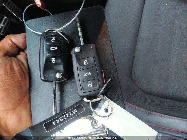 3VW4T7AJ8EM222344 Volkswagen Jetta Sedan Gli
