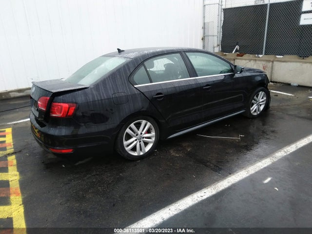 3VW4T7AJ8EM222344 Volkswagen Jetta Sedan Gli