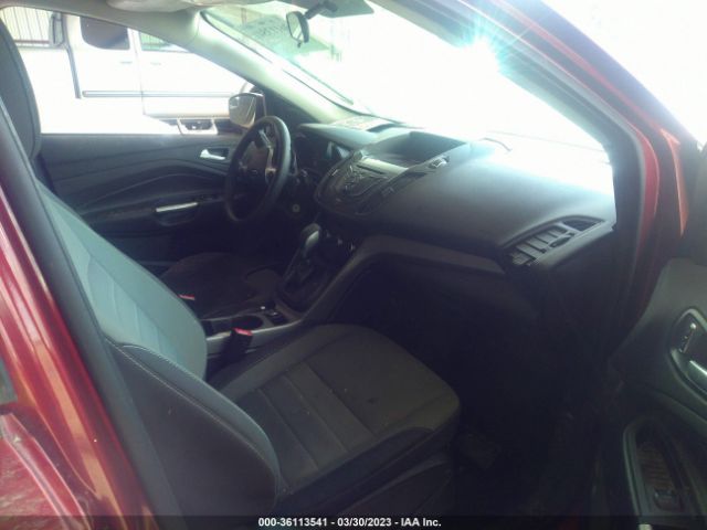 1FMCU9G98GUC45475 Ford ESCAPE SE