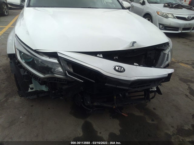 KIA Optima Hybrid Base 2017 KNAGT4LC4H5004633 Image 8