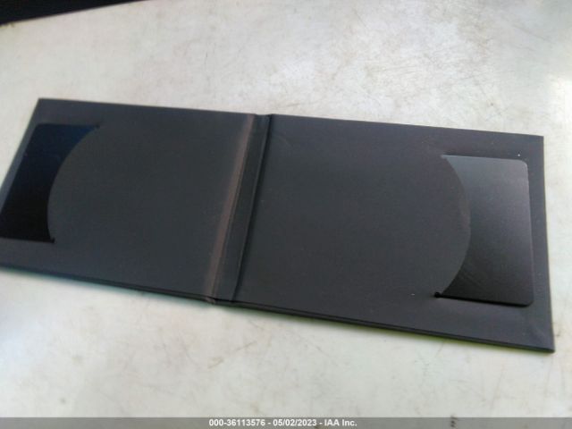 5YJ3E1EB9PF389621 Tesla MODEL 3