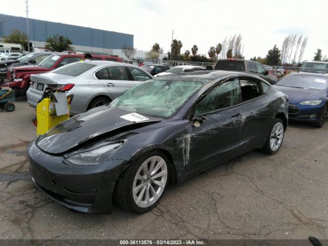 5YJ3E1EB9PF389621 Tesla MODEL 3