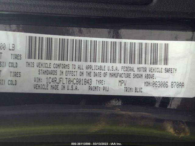1C4RJFLT0HC801843 Jeep Grand Cherokee Trailhawk