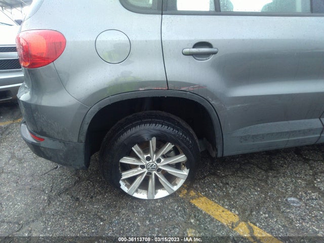 WVGAV7AX7HK043370 Volkswagen TIGUAN