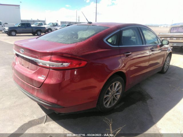 3FA6P0HD9HR222261 Ford FUSION SE