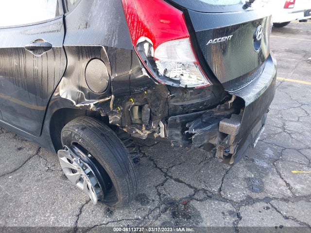 Hyundai ACCENT SE 2017 KMHCT5AE4HU353627 Image 6