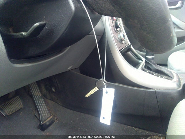 Hyundai ELANTRA SE 2016 5NPDH4AE9GH697810 Image 3