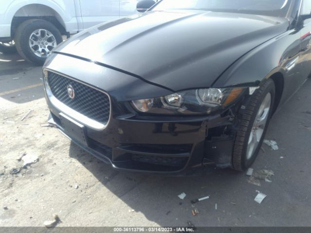 SAJAR4FX3JCP37264 Jaguar Xe 25t