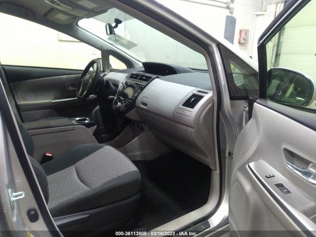 Toyota Prius V Two/five/three/four 2016 JTDZN3EU3GJ054354 Image 6