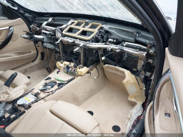 WBA8E9G51GNT82611 BMW 3 Series 328i
