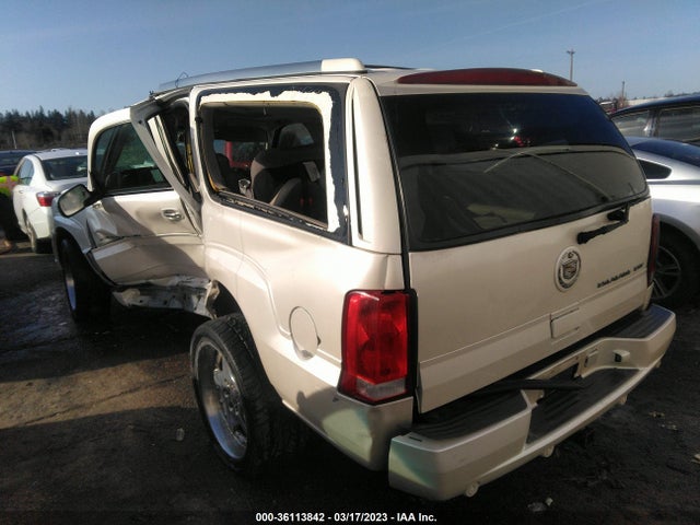 2003 CADILLAC ESCALADE ESV VIN: 3GYFK66N83G311986