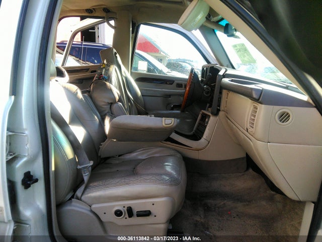 2003 CADILLAC ESCALADE ESV VIN: 3GYFK66N83G311986