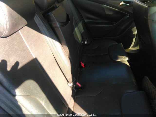 2007 VOLKSWAGEN PASSAT SEDAN 2.0T WOLFSBURG EDITION VIN: WVWAK73C77P156082