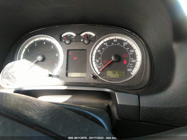 2004 VOLKSWAGEN JETTA SEDAN GL VIN: 3VWRA69M04M098640