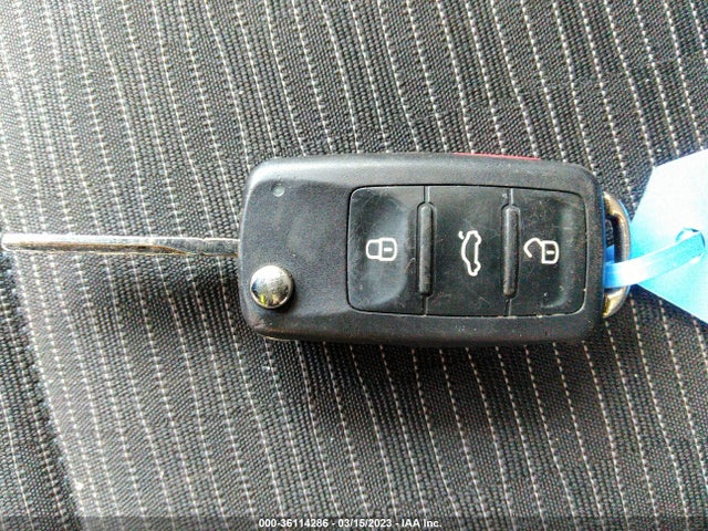 WVGBV7AX0HK053517 Volkswagen TIGUAN