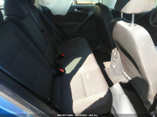 WVGBV7AX0HK053517 Volkswagen TIGUAN