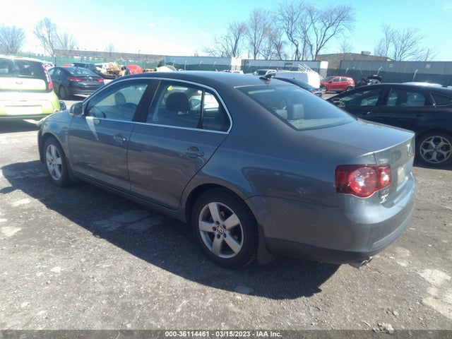 3VWRZ71K98M047605 Volkswagen Jetta Sedan Se/sel
