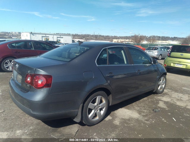 3VWRZ71K98M047605 Volkswagen Jetta Sedan Se/sel