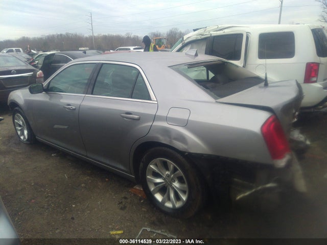 2C3CCAAG0FH792830 Chrysler 300 Limited
