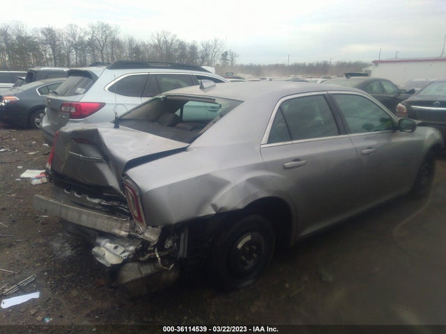 2C3CCAAG0FH792830 Chrysler 300 Limited