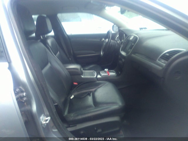 2C3CCAAG0FH792830 Chrysler 300 Limited