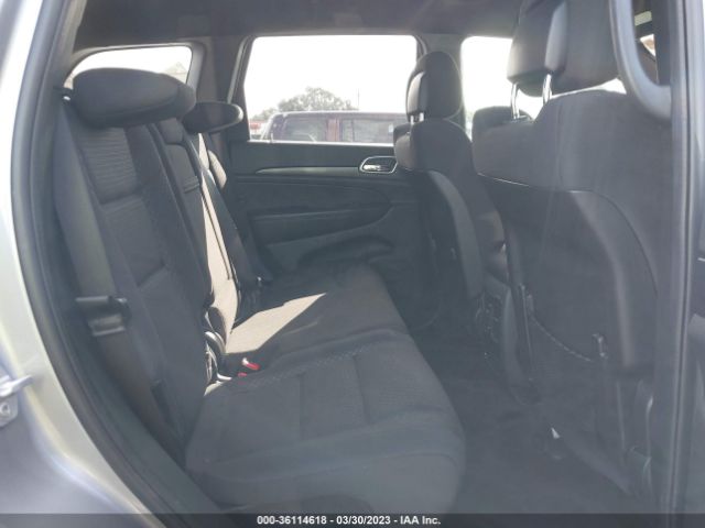 1C4RJFAG8JC249049 Jeep Grand Cherokee Laredo