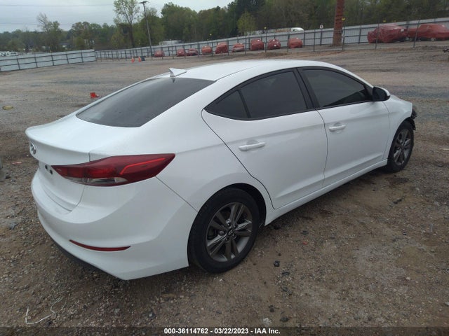 2018 HYUNDAI ELANTRA SEL VIN: 5NPD84LF0JH215853