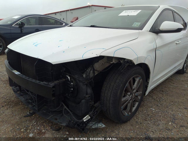 2018 HYUNDAI ELANTRA SEL VIN: 5NPD84LF0JH215853