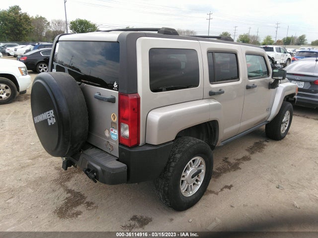 5GTDN136568201551 Hummer H3