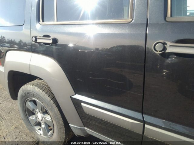 1J4PN3GK5BW523744 Jeep Liberty Renegade