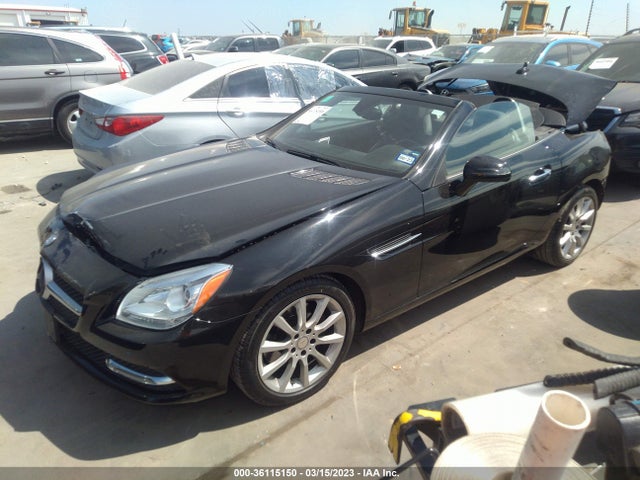 2016 Mercedes-Benz SLK-Class, VIN: WDDPK3JA0GF124364